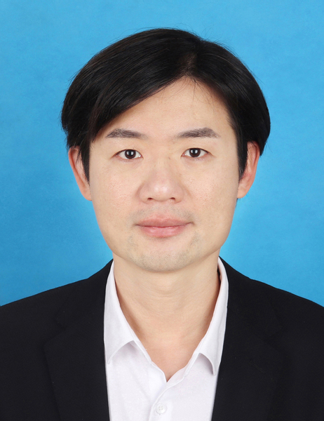 王汉峋.jpg