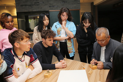 the Confucius Institute Headquarters Experience Base held the 2025 International Chinese Language Day