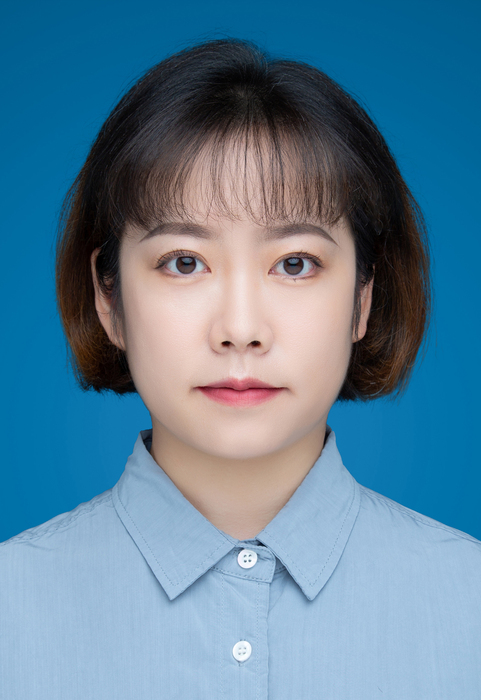 崔伟芳.jpg
